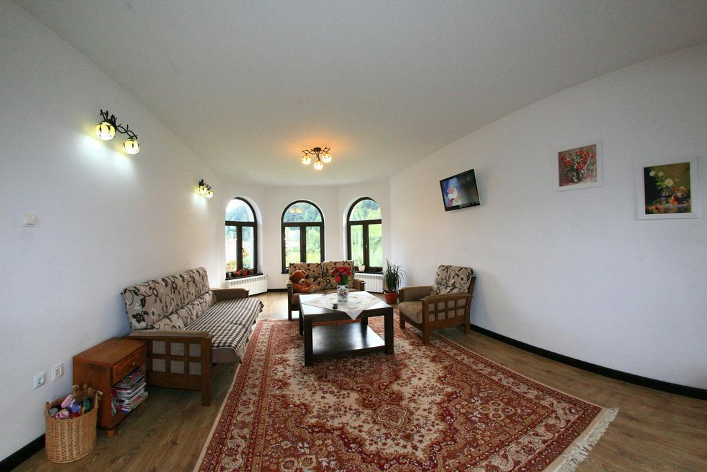 Pensiunea Casa Elvira فاما المظهر الخارجي الصورة
